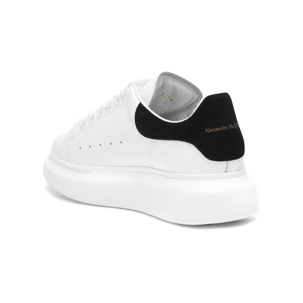 Leather sneakers